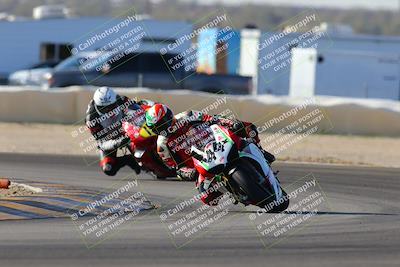 media/Dec-18-2022-SoCal Trackdays (Sun) [[8099a50955]]/Turn 2 (950am)/